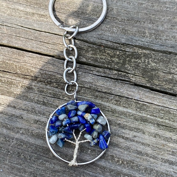 Genuine Lapis Lazuli gemstone tree of life wire wrapped key chain or bag fob - Picture 4 of 6